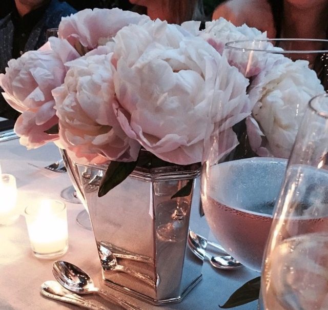 The Art of Entertaining. Beautiful tablescape featuring a floral centrepiece.