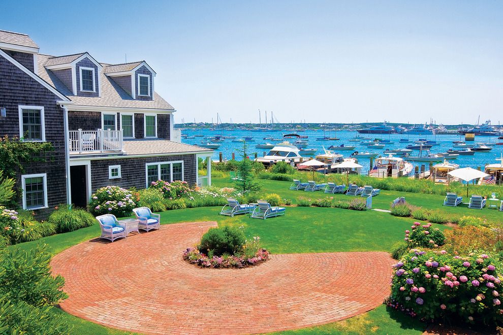 The White Elephant is a perfect location right on Nantucket Harbor