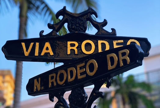 Beverly Hills is the starting point of the Los Angeles fantasy